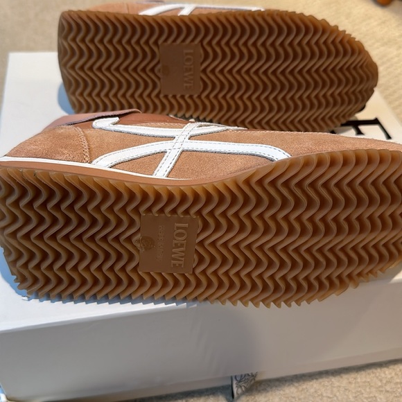 Loewe Flow Powder - Picture 5 of 8